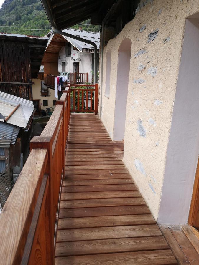 Les Gites Du Mistouflon Planay Exterior photo