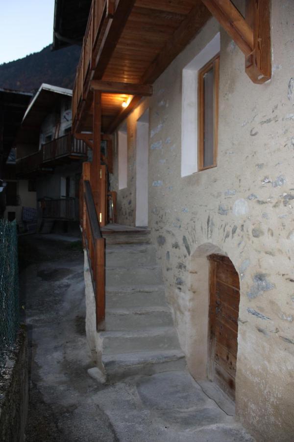 Les Gites Du Mistouflon Planay Exterior photo